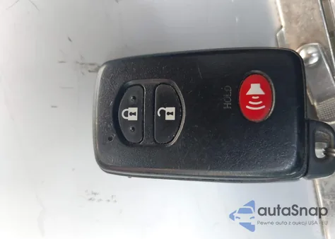 2014 Toyota Prius Three из США, поврежденный, VIN JTDKN3DU4E1772012